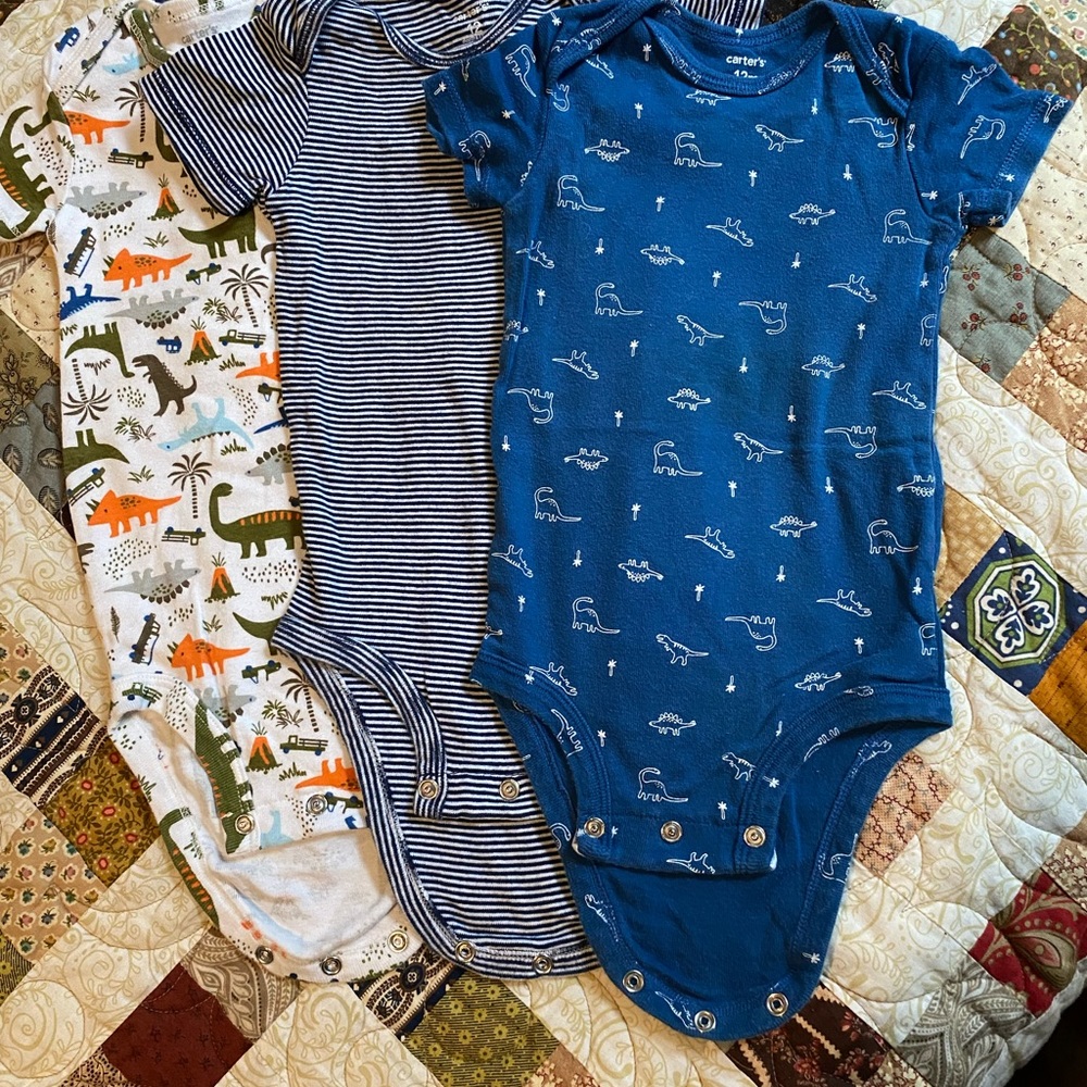 Carter’s onesie bundle